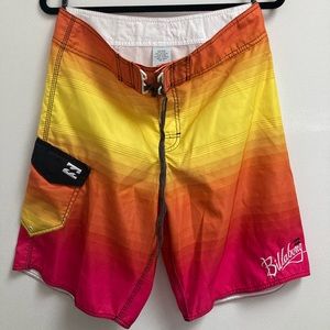 Billabong Board Shorts men’s size 33